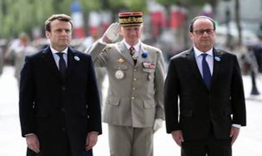 Emmanuel Macron Photo