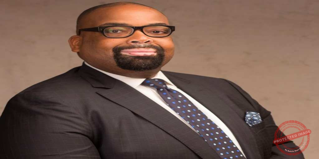 Olumide Akpata photo