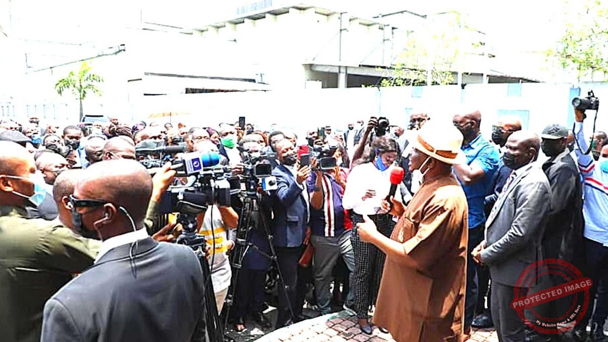 Nyesom Wike addressing the Lawyers photo