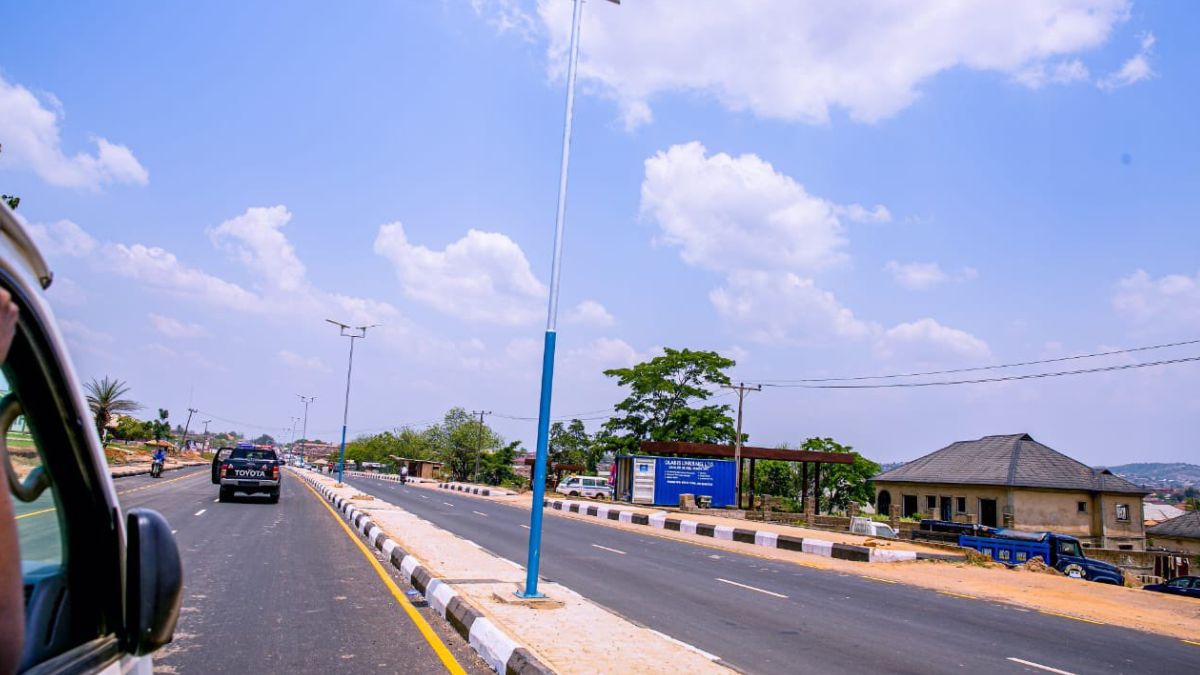 Adeleke Commissions 10.5KM Osogbo-Ikirun Expressway